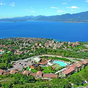 Le Torri Del Garda Familyspa Hotel Torri Del Benaco
