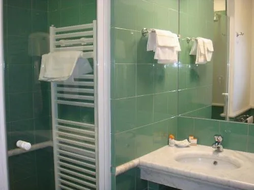 Hotel Portavaldera Peccioli 3*,  Italy
